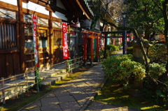 花園稲荷神社の境内