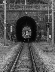 トンネルその先にはトンネル