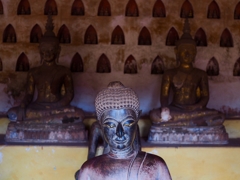 ヴィエンチャン ワット シリコンサの仏像