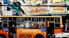 バンコク チャイナタウンのバス