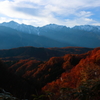 錦秋の鬼無里峠～白馬連峰を望む