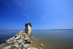 見附島