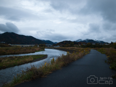 雨上がりの朝　晩秋