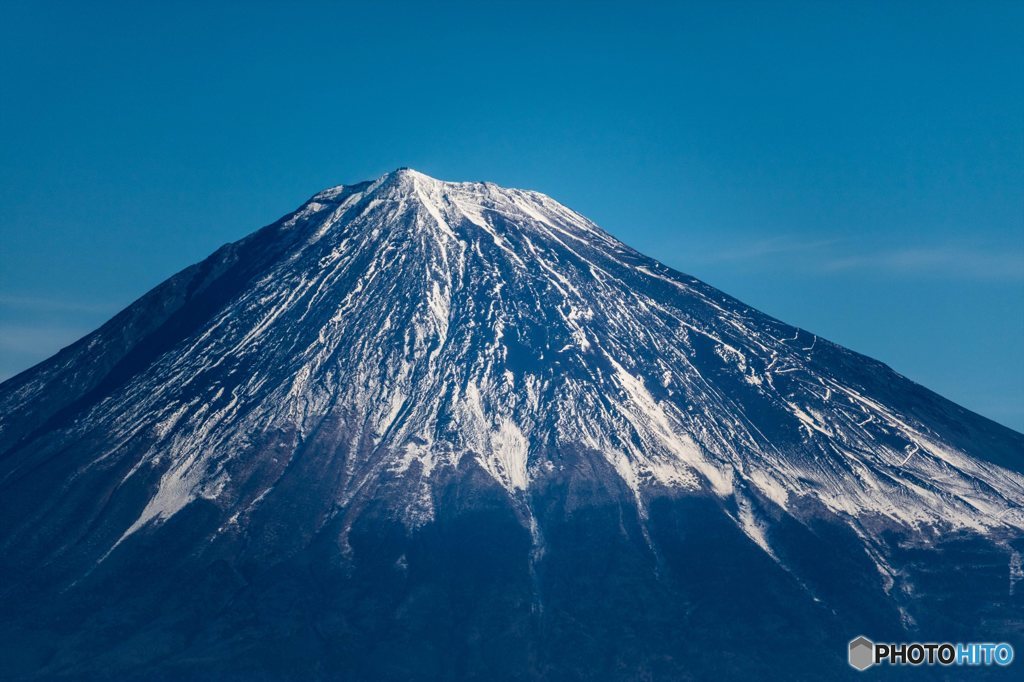 雪待つ富士