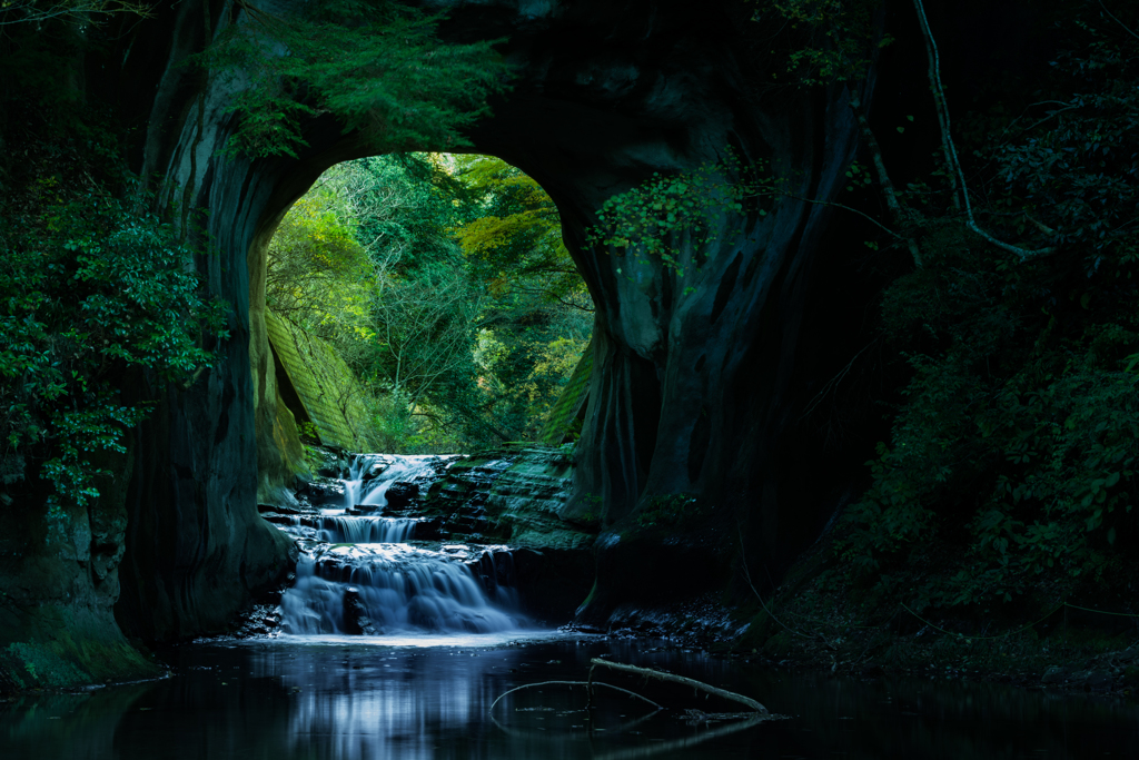 深淵の窓