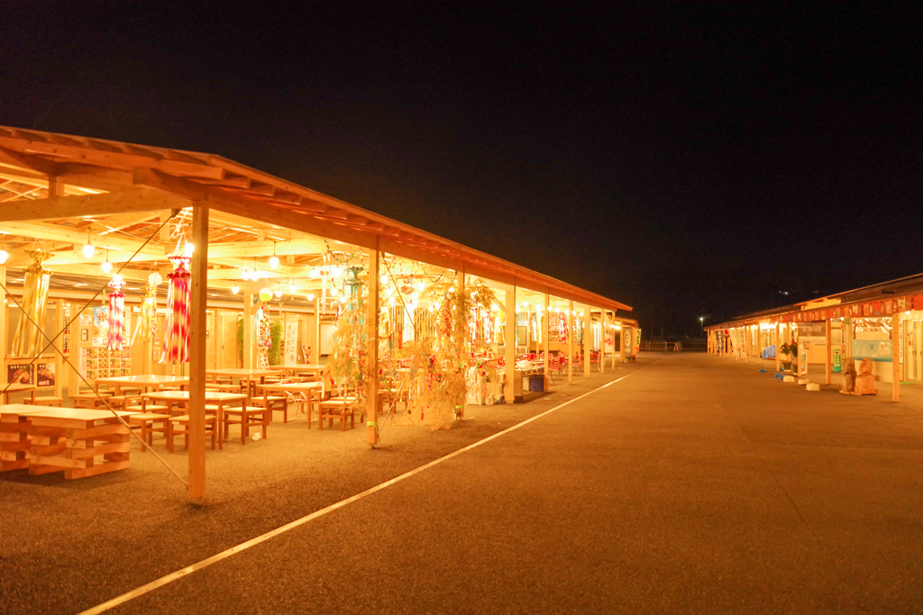 南三陸さんさん商店街、夜