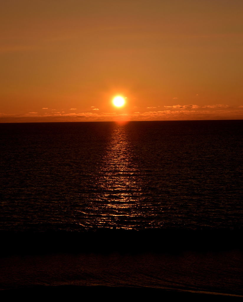日本海に沈む夕日