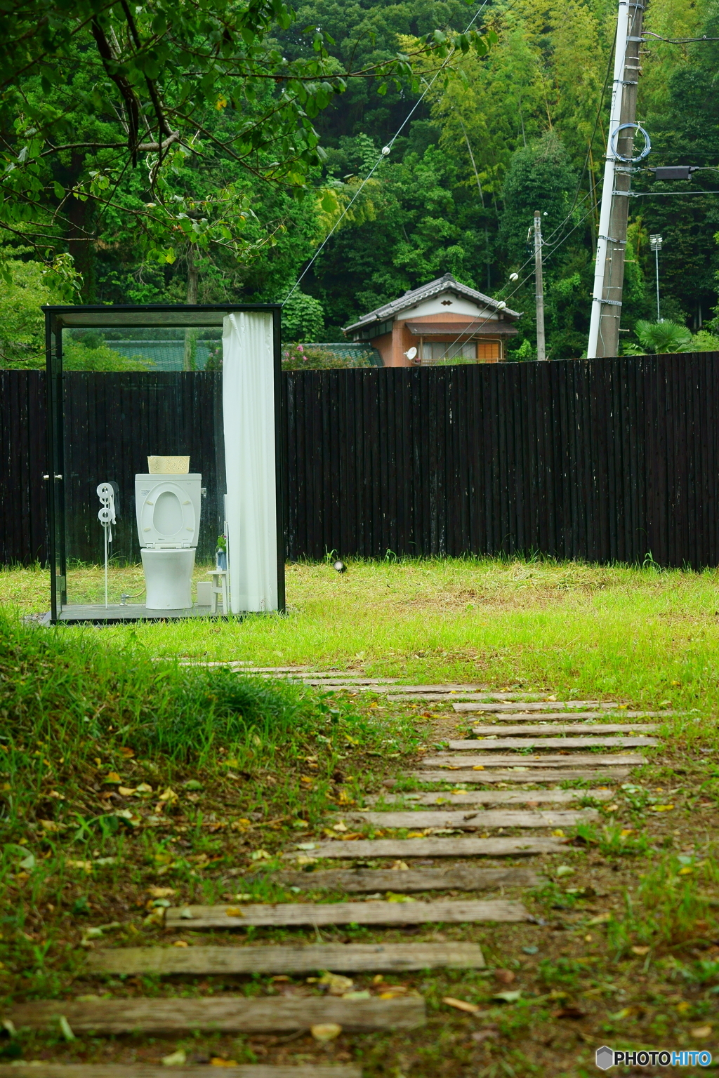 Alone in Toilet.