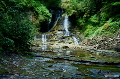 Side waterfall.
