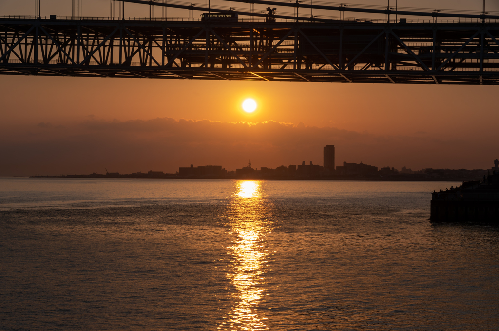 明石海峡大橋の夕陽　2