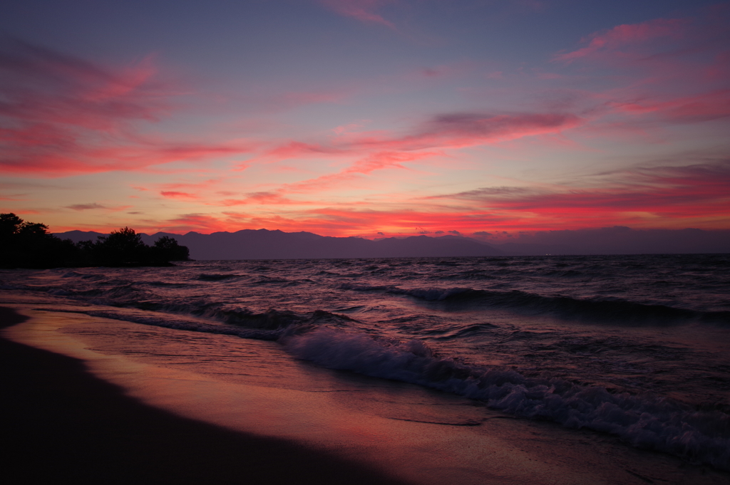 琵琶湖の夕焼け