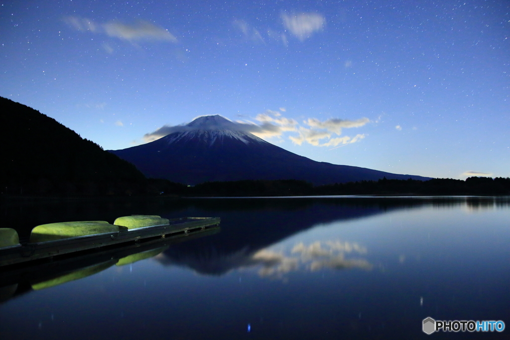 田貫湖の夜のFUJIさん