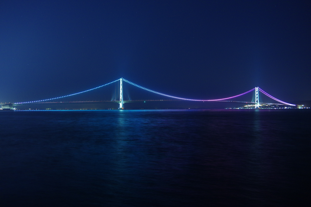 大蔵海岸からの明石海峡大橋