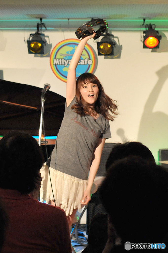 秋田美人　シンガーソングライター　高田 由香さん