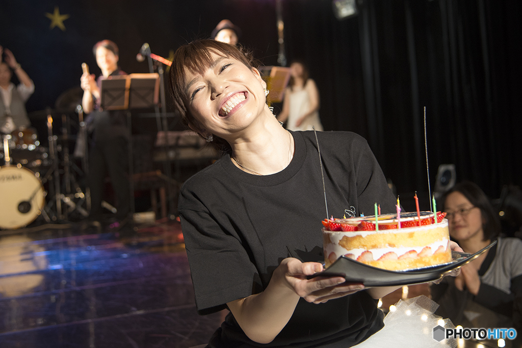 浅草ゆめまち劇場　歌姫　Star Ainoさん