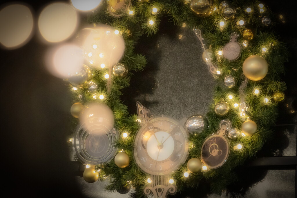 クリスマスキャロルが流れる頃には...（丸の内）