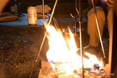 焚火を肴に