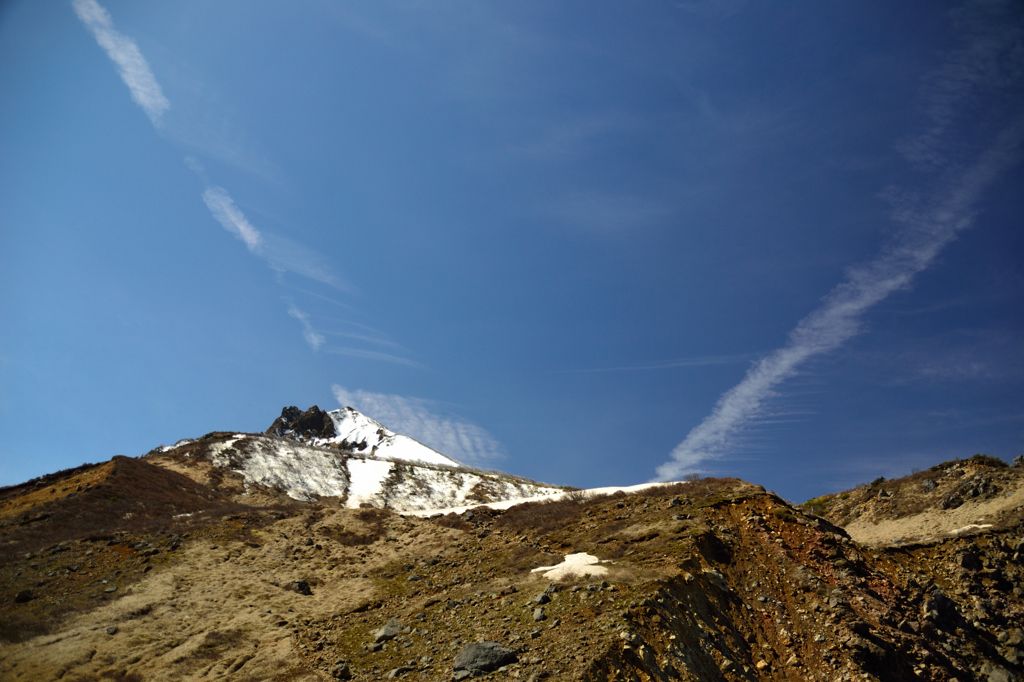 磐梯山4月