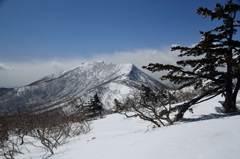 安達太良山3月