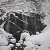 厳冬の滝