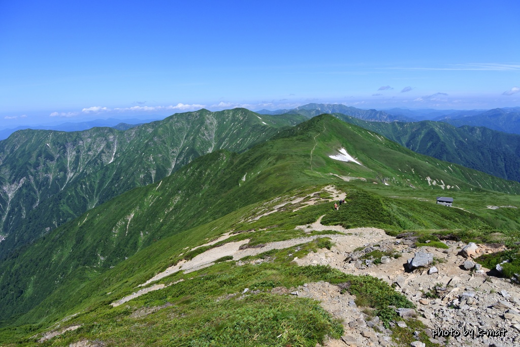 真夏の朝日連峰