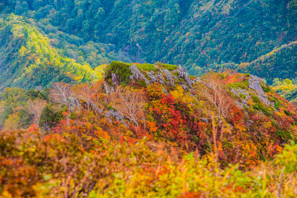 紅葉朝日連峰