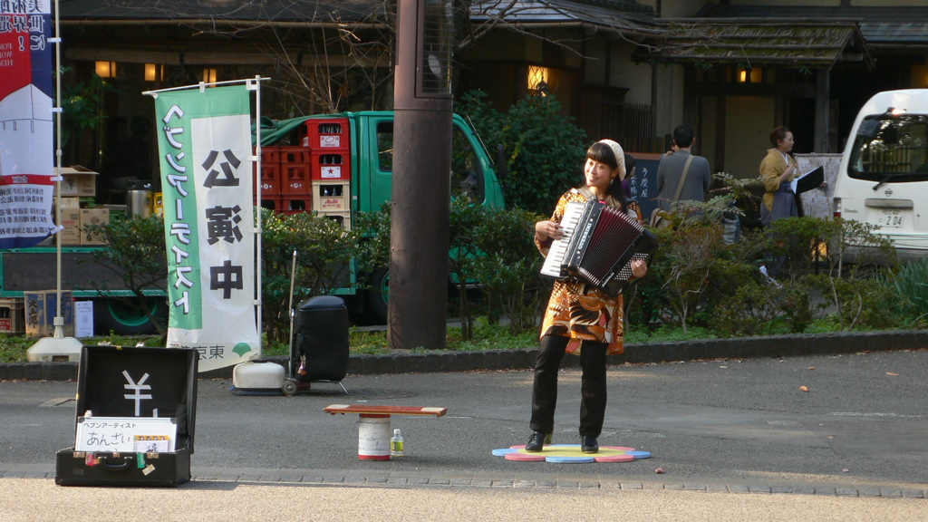 アコーディオン