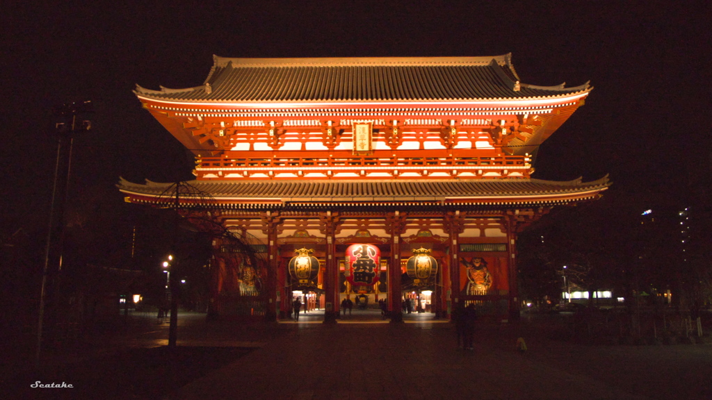 夜浅草・宝蔵門（正面）