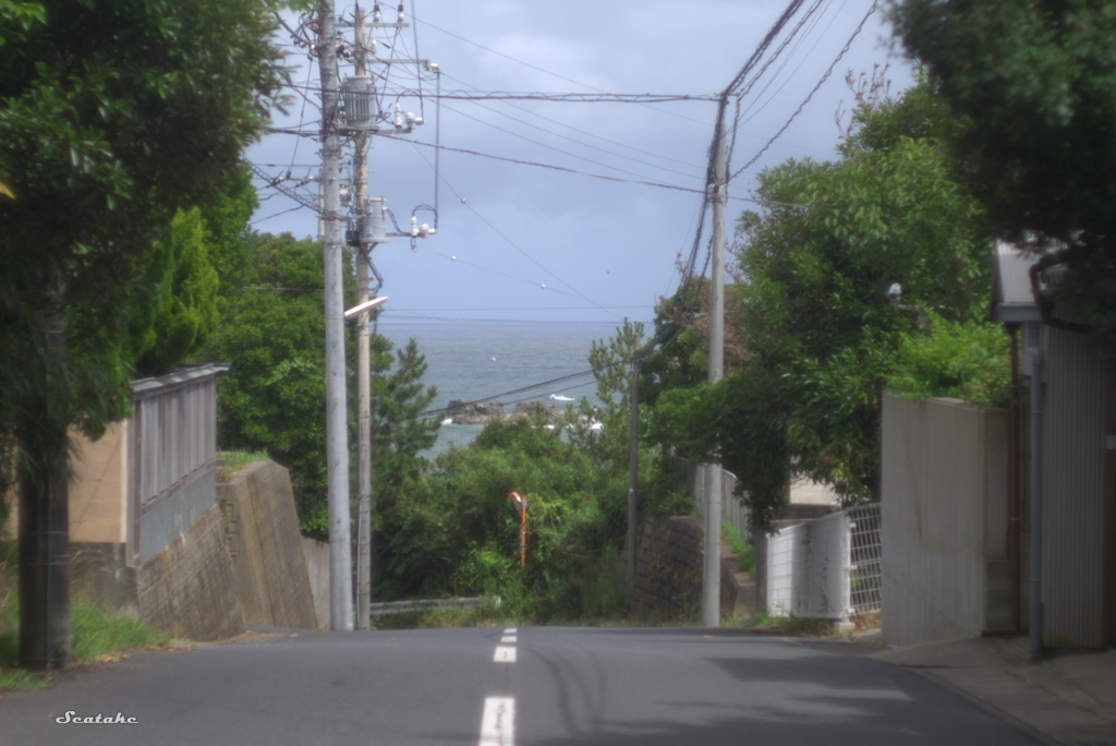 海の見える坂道