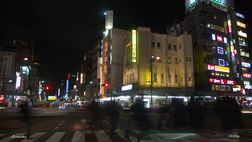 夜の浅草　神谷バー