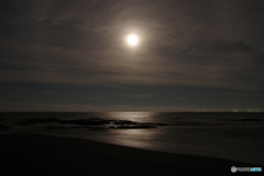 moon flash
