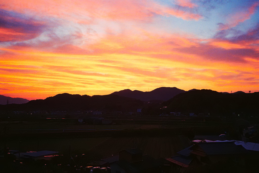 田舎の夕景