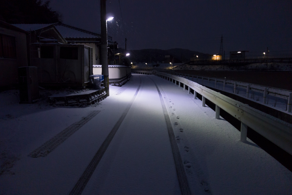 雪の朝