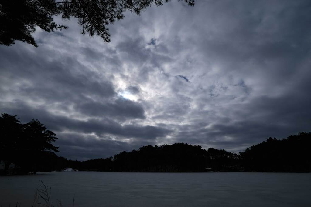 元日の空