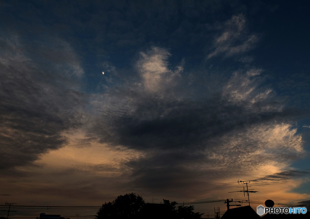 今日の空