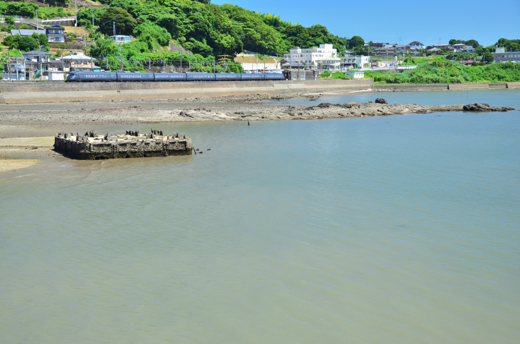 海岸沿いをゆく