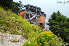 台湾新高山　山小屋　排雲山荘　3402メートル