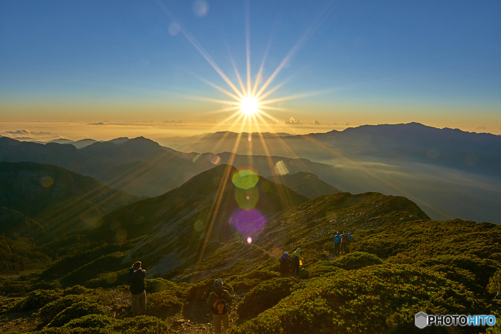 次高山の日の出