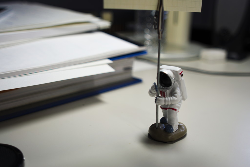 ASTRONAUT