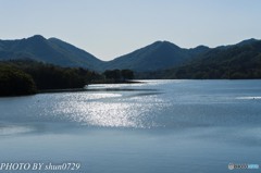 蒼き湖