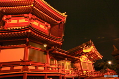 ライトアップ弁天堂