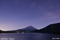 本栖湖 星跡