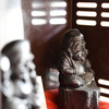 鎮座