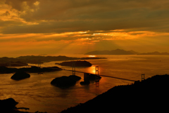 来島海峡大橋の夕焼け