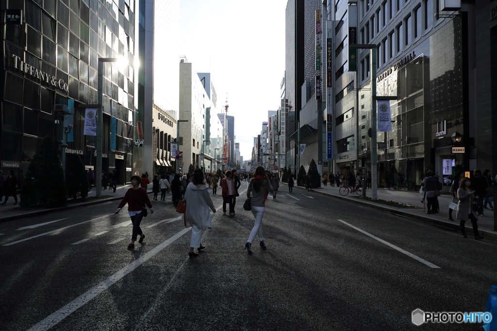 休日の銀座