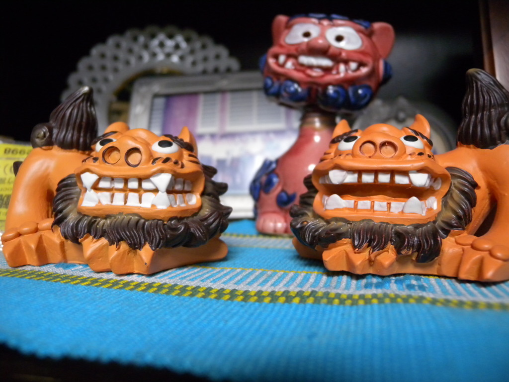 シーサーの駄見顔