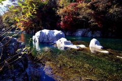 九寨溝似の色彩