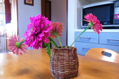 テーブルの花瓶