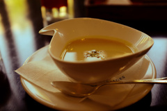 味わうメインデッシュ前