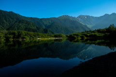 大正池朝の眺め